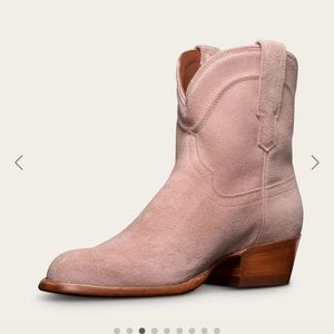 Tecovas Lucy boots
